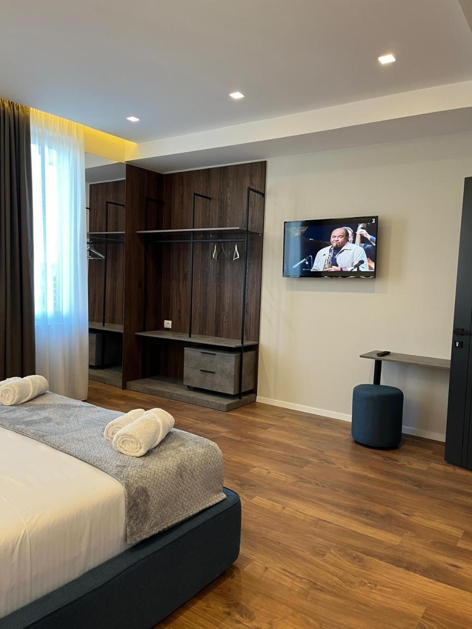 North Alb Hotel Shkodër Esterno foto